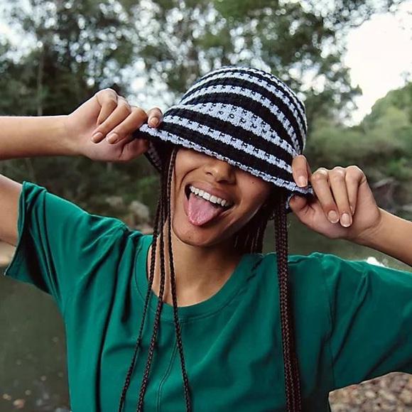 NWT Free People Stripe It Up Knit Cozy Striped Beanie - Picture 5 of 8